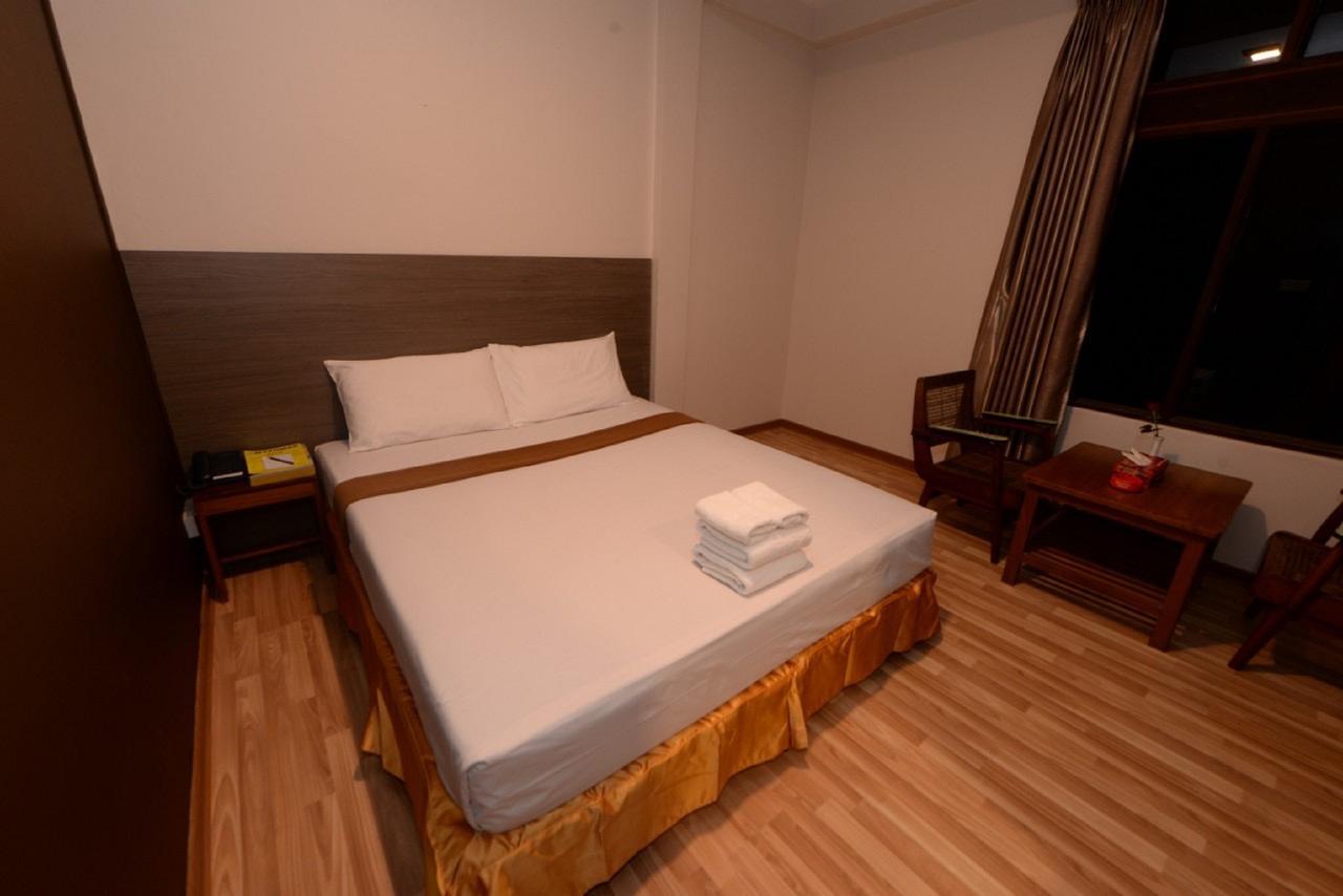 Min Nandar Garden Hotel Thanlyin Экстерьер фото